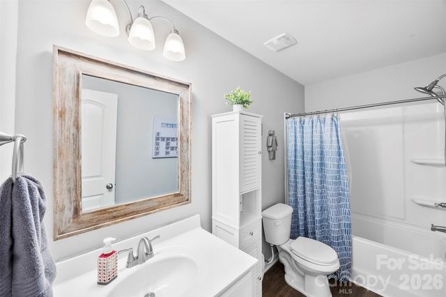 5045 Ashley Place Drive, Bessemer City, NC 28016