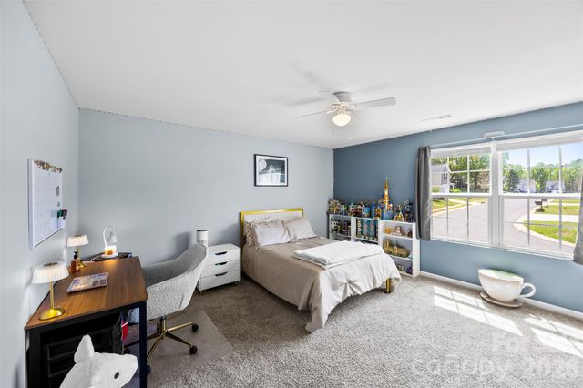 5045 Ashley Place Drive, Bessemer City, NC 28016