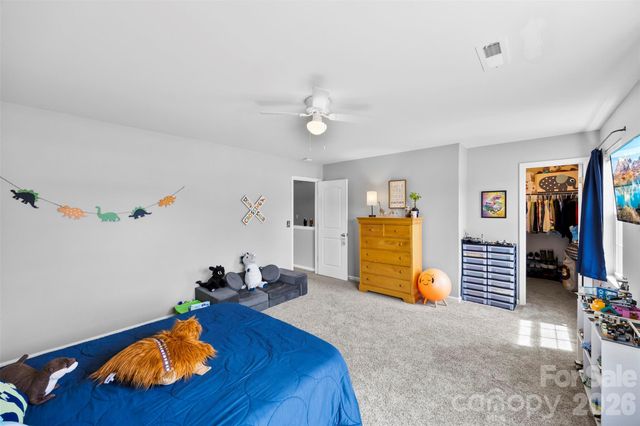 5045 Ashley Place Drive, Bessemer City, NC 28016