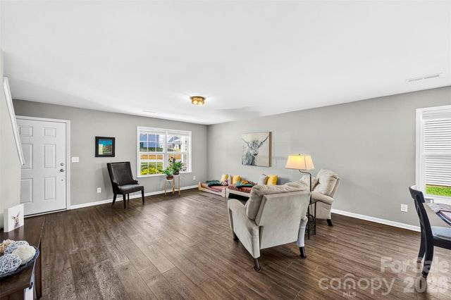 5045 Ashley Place Drive, Bessemer City, NC 28016