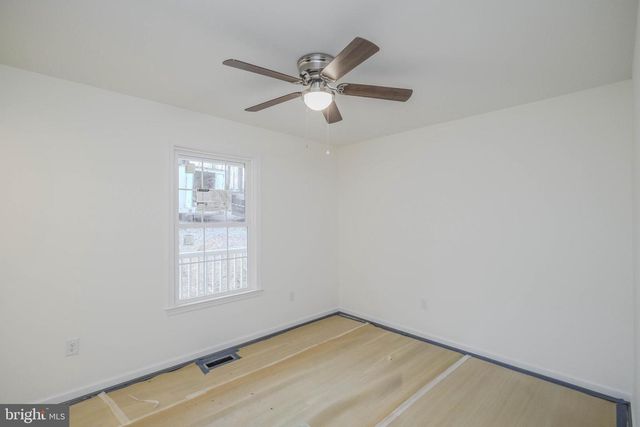 928 HIGH TOP RD, Linden, VA 22642