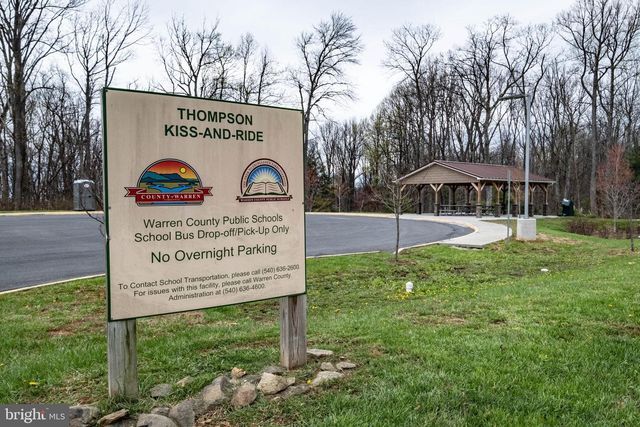 928 HIGH TOP RD, Linden, VA 22642