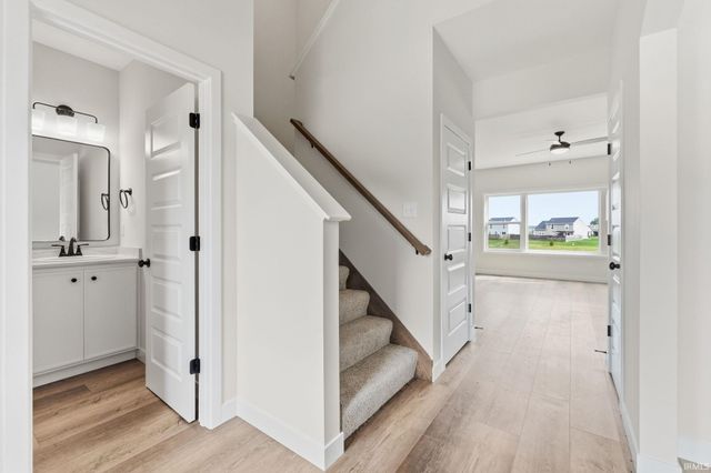 1208 Arthur Heights Drive, Fort Wayne, IN 46818