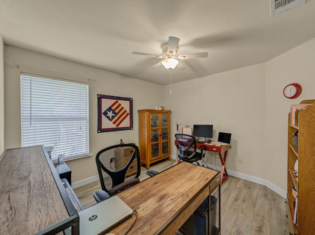 2040 Old Glory Lane, Heartland, TX 75126