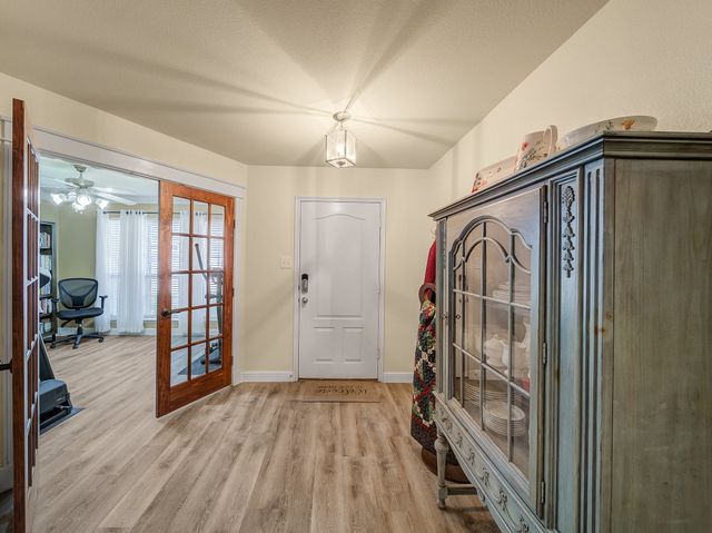 2040 Old Glory Lane, Heartland, TX 75126