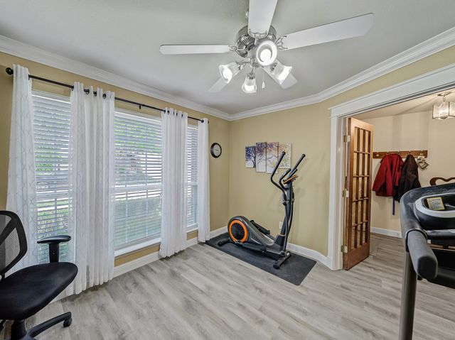 2040 Old Glory Lane, Heartland, TX 75126