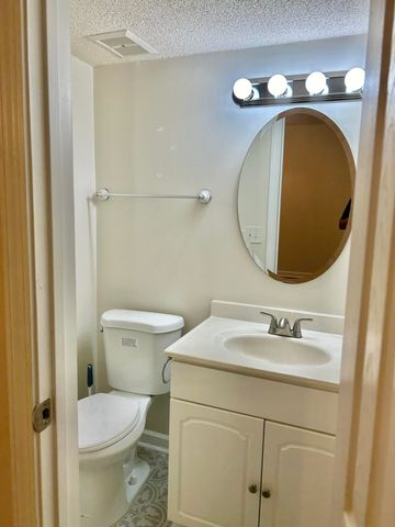 415 Parkdale Drive 16e, Charleston, SC 29414