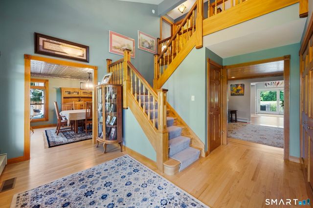 33 Norton Road, East Windsor, CT 06016
