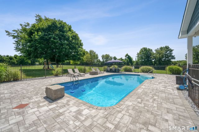 33 Norton Road, East Windsor, CT 06016