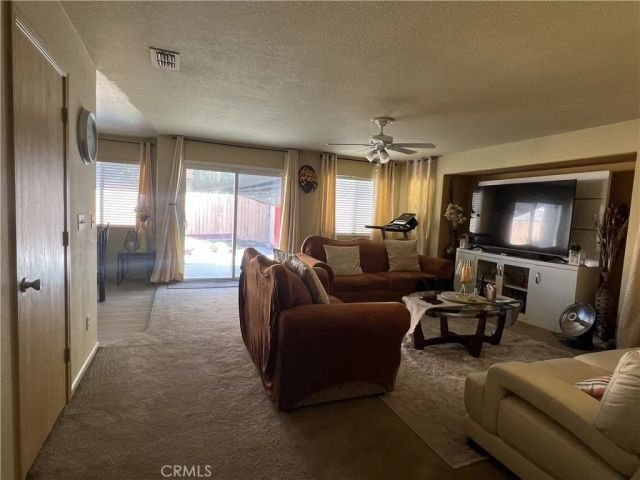 924 Dosangh Court, Livingston, CA 95334