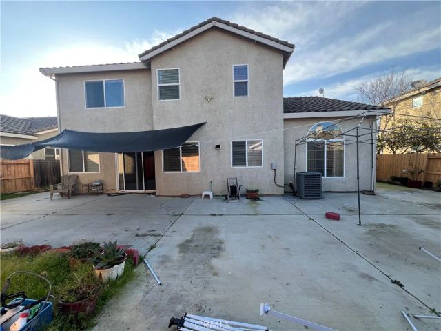 924 Dosangh Court, Livingston, CA 95334