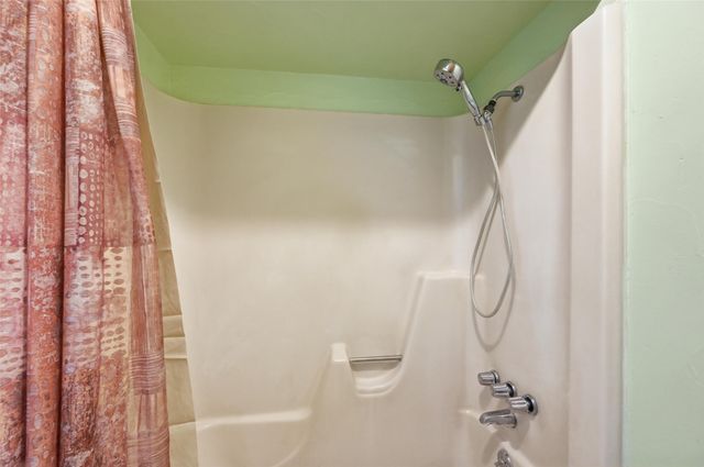 823 Marigold Drive, Cedar Hill, TX 75104