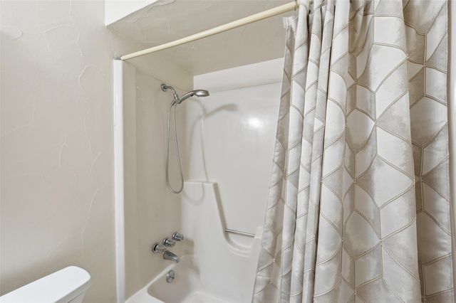 823 Marigold Drive, Cedar Hill, TX 75104