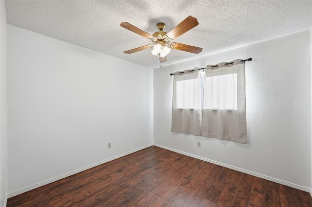 823 Marigold Drive, Cedar Hill, TX 75104