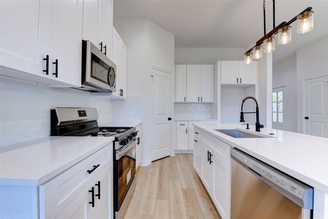 6807 Paris Street, Houston, TX 77021