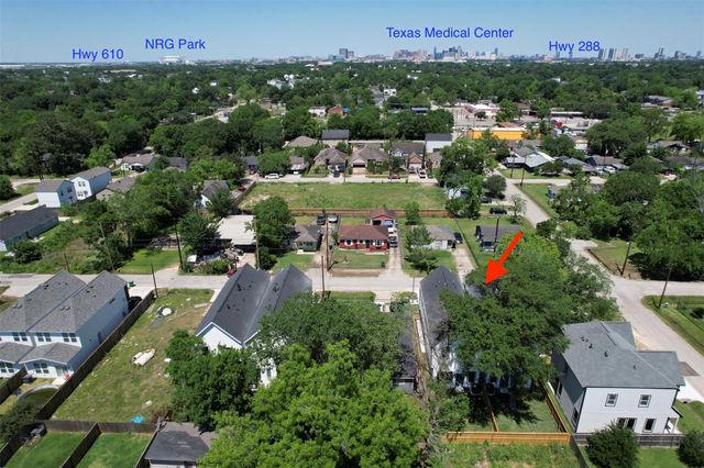 6807 Paris Street, Houston, TX 77021