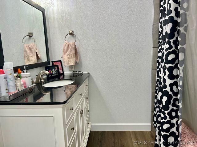 205 NE 1st Street, Kingston, OK 73439