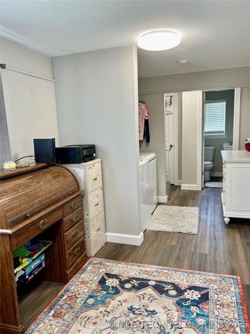 205 NE 1st Street, Kingston, OK 73439