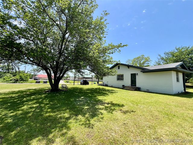 205 NE 1st Street, Kingston, OK 73439