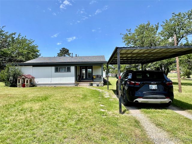 205 NE 1st Street, Kingston, OK 73439