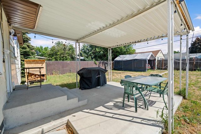 804 E Joseph Ave, Spokane, WA 99208
