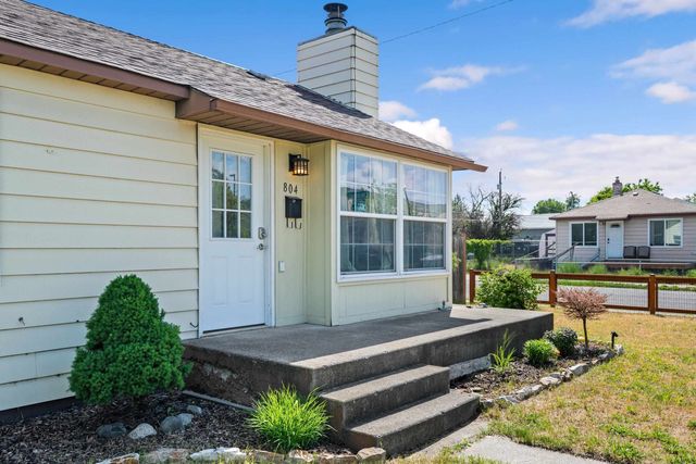 804 E Joseph Ave, Spokane, WA 99208