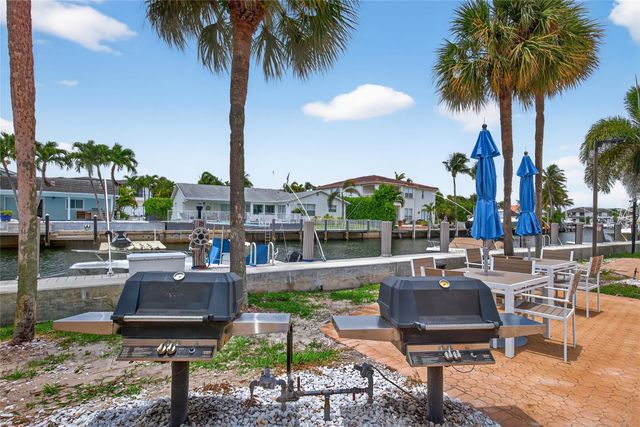 800 JEFFERY Street 405, Boca Raton, FL 33487