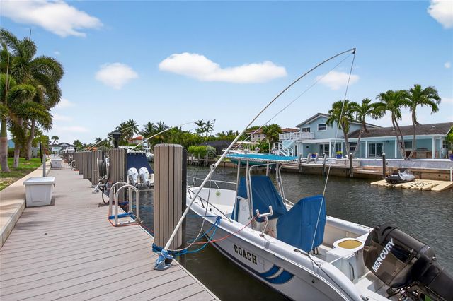 800 JEFFERY Street 405, Boca Raton, FL 33487
