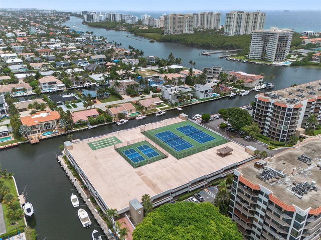 800 JEFFERY Street 405, Boca Raton, FL 33487