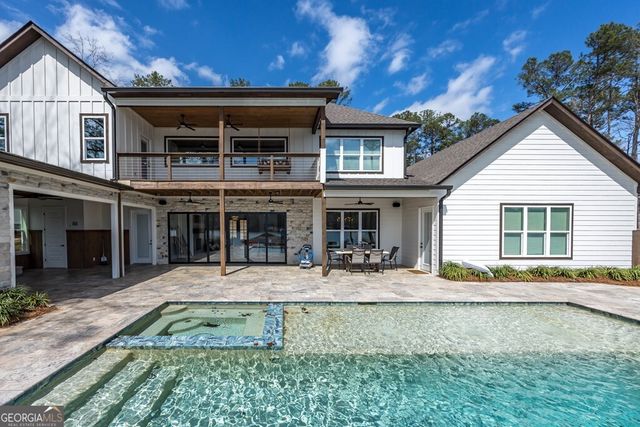 597 Hinton Drive, Hamilton, GA 31811