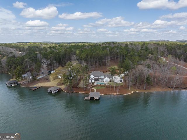 597 Hinton Drive, Hamilton, GA 31811