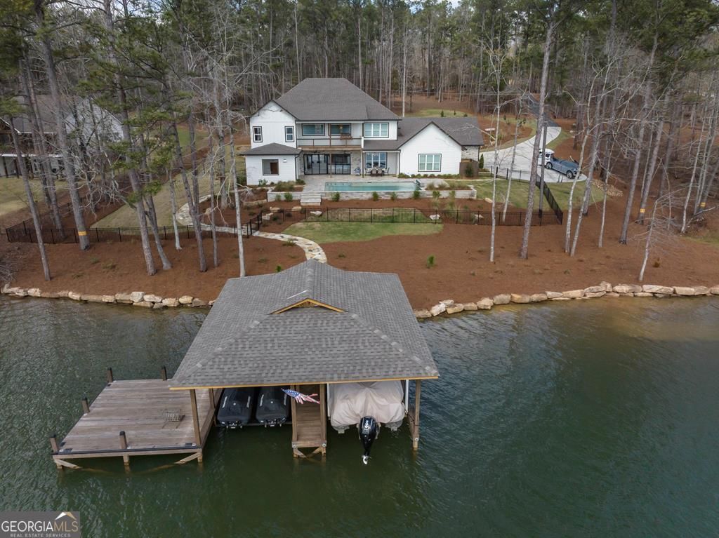 597 Hinton Drive, Hamilton, GA 31811