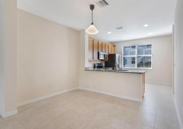 1247 Vía De Fossi, Boynton Beach, FL 33426