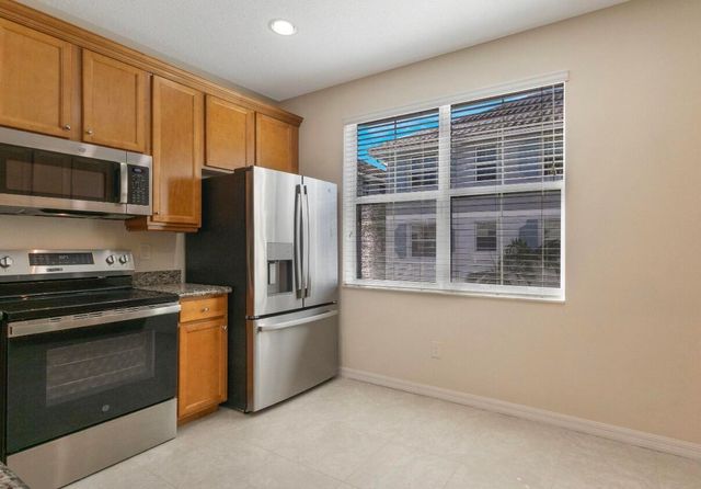 1247 Vía De Fossi, Boynton Beach, FL 33426