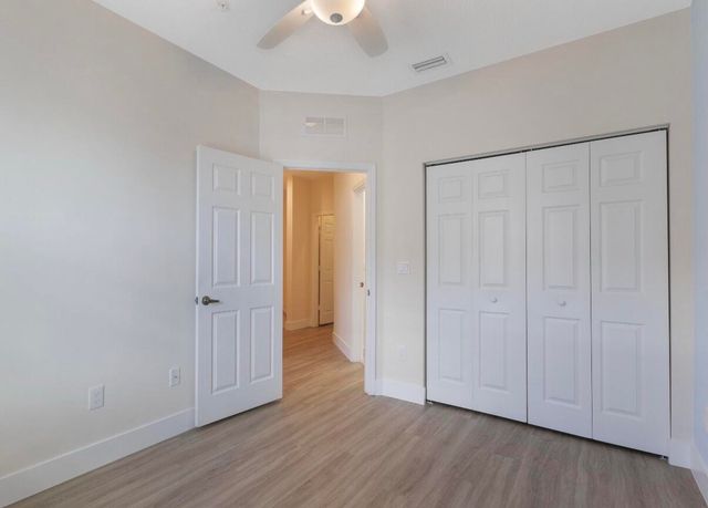 1247 Vía De Fossi, Boynton Beach, FL 33426