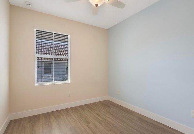 1247 Vía De Fossi, Boynton Beach, FL 33426
