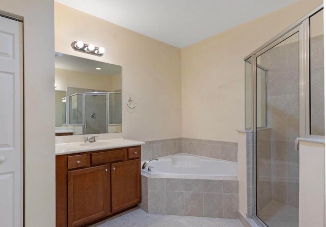 1247 Vía De Fossi, Boynton Beach, FL 33426