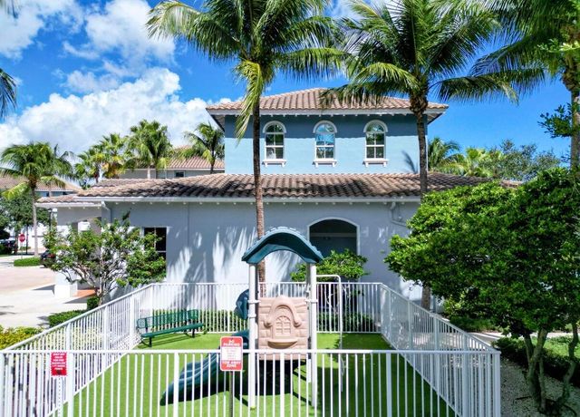 1247 Vía De Fossi, Boynton Beach, FL 33426