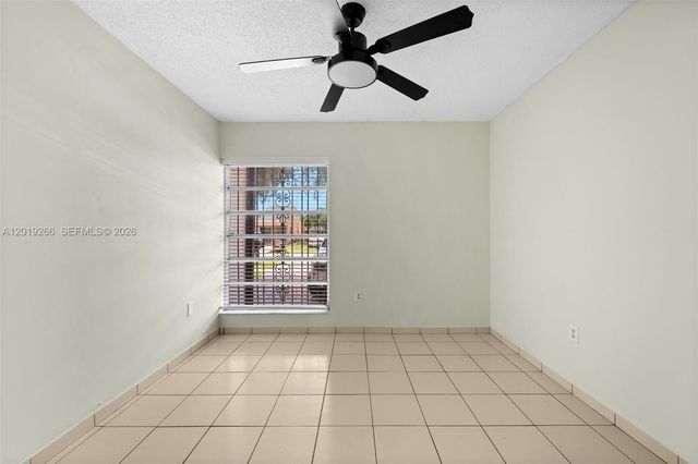13 SW 97th Pl, Miami, FL 33174