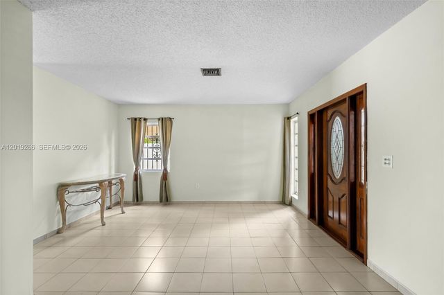 13 SW 97th Pl, Miami, FL 33174