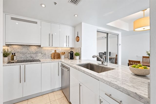 650 West Ave 2206, Miami Beach, FL 33139