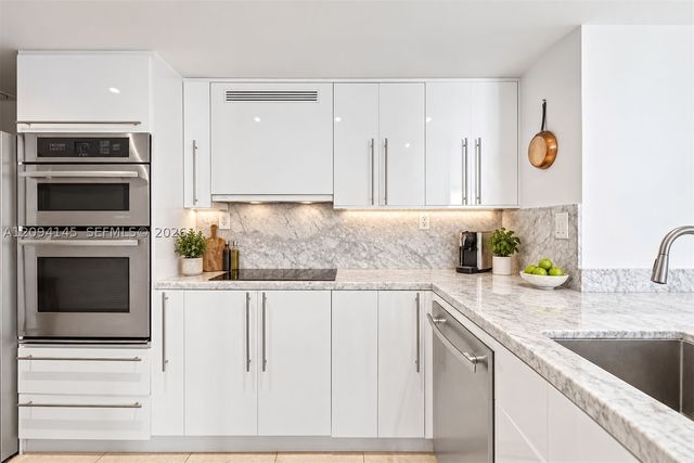 650 West Ave 2206, Miami Beach, FL 33139