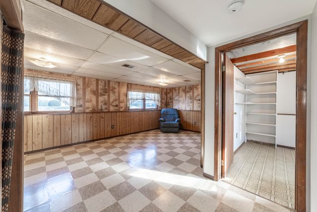 6109 Wisconsin Street, Hobart, IN 46342