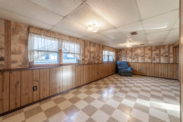 6109 Wisconsin Street, Hobart, IN 46342