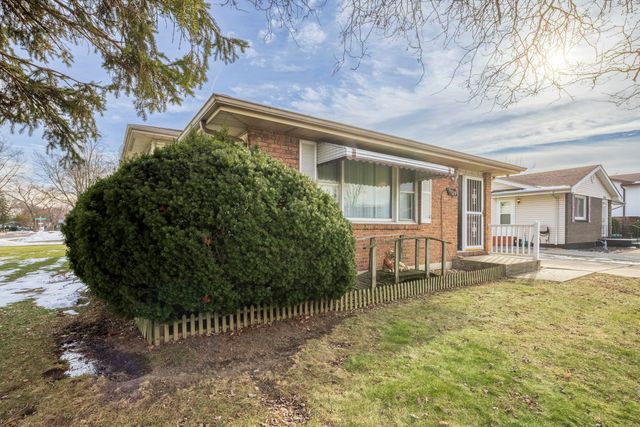 6109 Wisconsin Street, Hobart, IN 46342