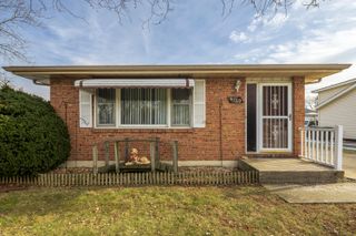 6109 Wisconsin Street, Hobart, IN 46342