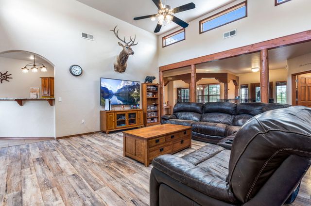 41 Inspiration Drive, Los Lunas, NM 87031