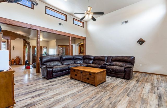 41 Inspiration Drive, Los Lunas, NM 87031