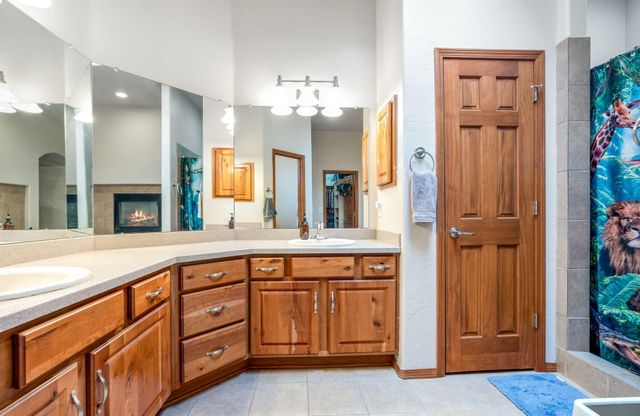 41 Inspiration Drive, Los Lunas, NM 87031