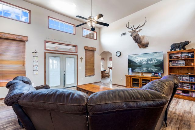 41 Inspiration Drive, Los Lunas, NM 87031